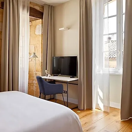 Hotel Le Chevalier Bleu Cadouin