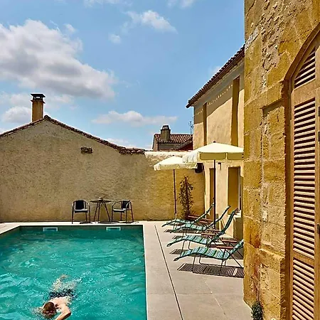 Le Chevalier Bleu 3*