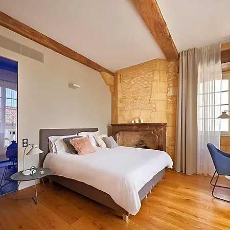 Le Chevalier Bleu 3*